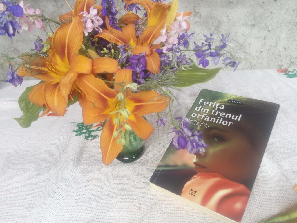 Fetița din trenul orfanilor de Christina Baker Kline; cartea preferată de luna&nbsp;asta